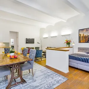 The Melchior, Luxury Industry Loft In Mitte Up To 5 Ppl With 2 Bath , Berlín Alemania
