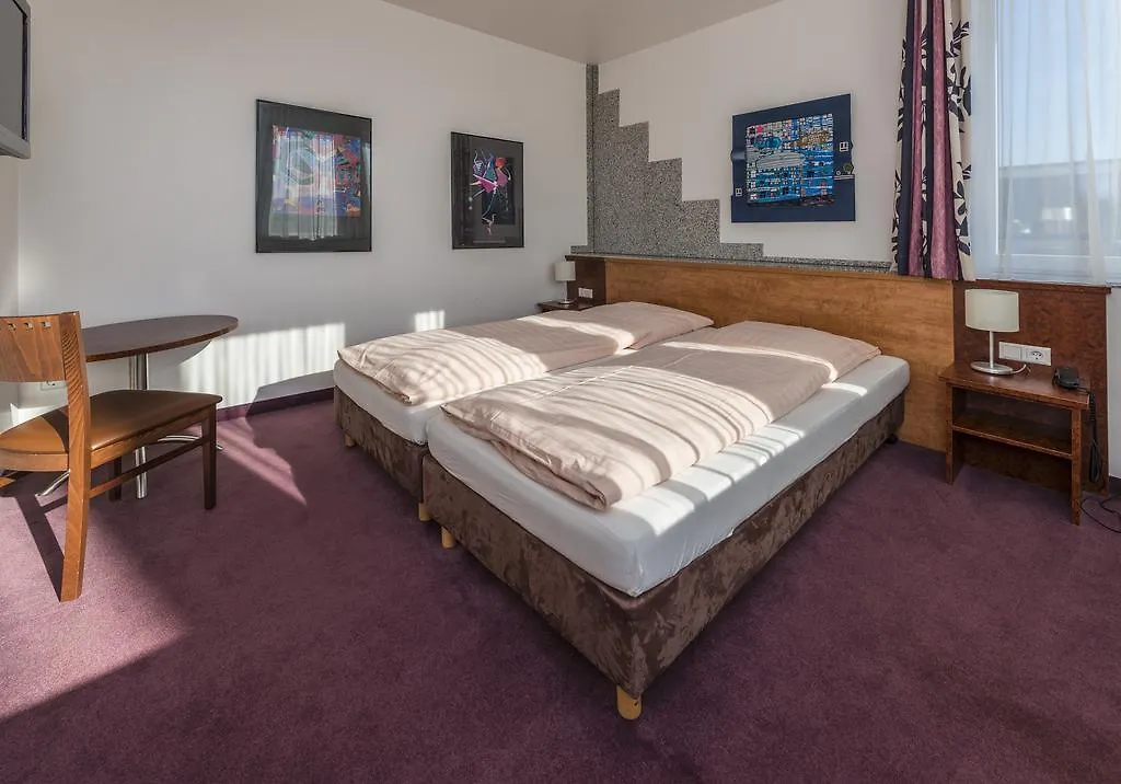 Hotel Breslauer Hof Am Dom Colonia